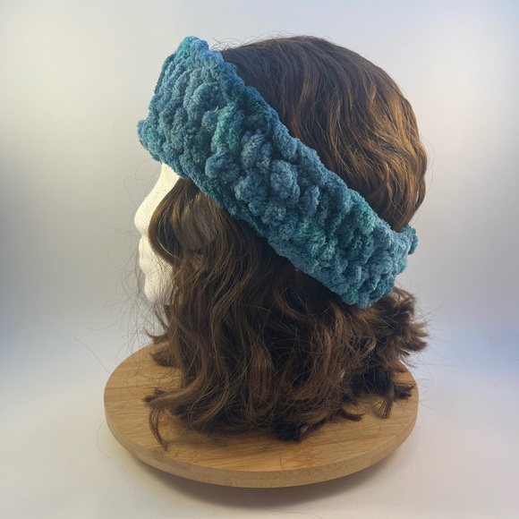 Handmade Women’s/Junior’s Winter Headband/Ear Wrap - Variegated Teal - Picture 5 of 9